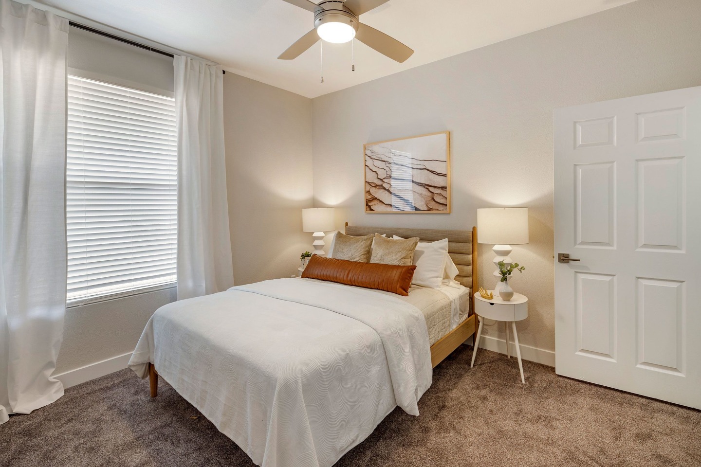 The Paisley and Pointe at Centennial Hills Image 20