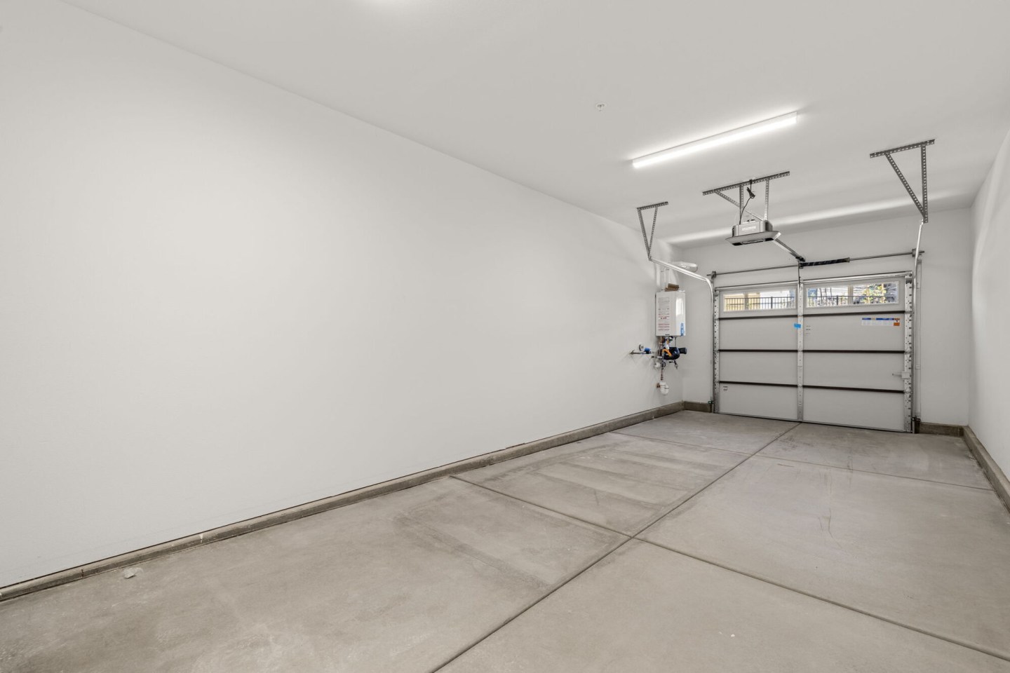 Broadstone Villas Image 22