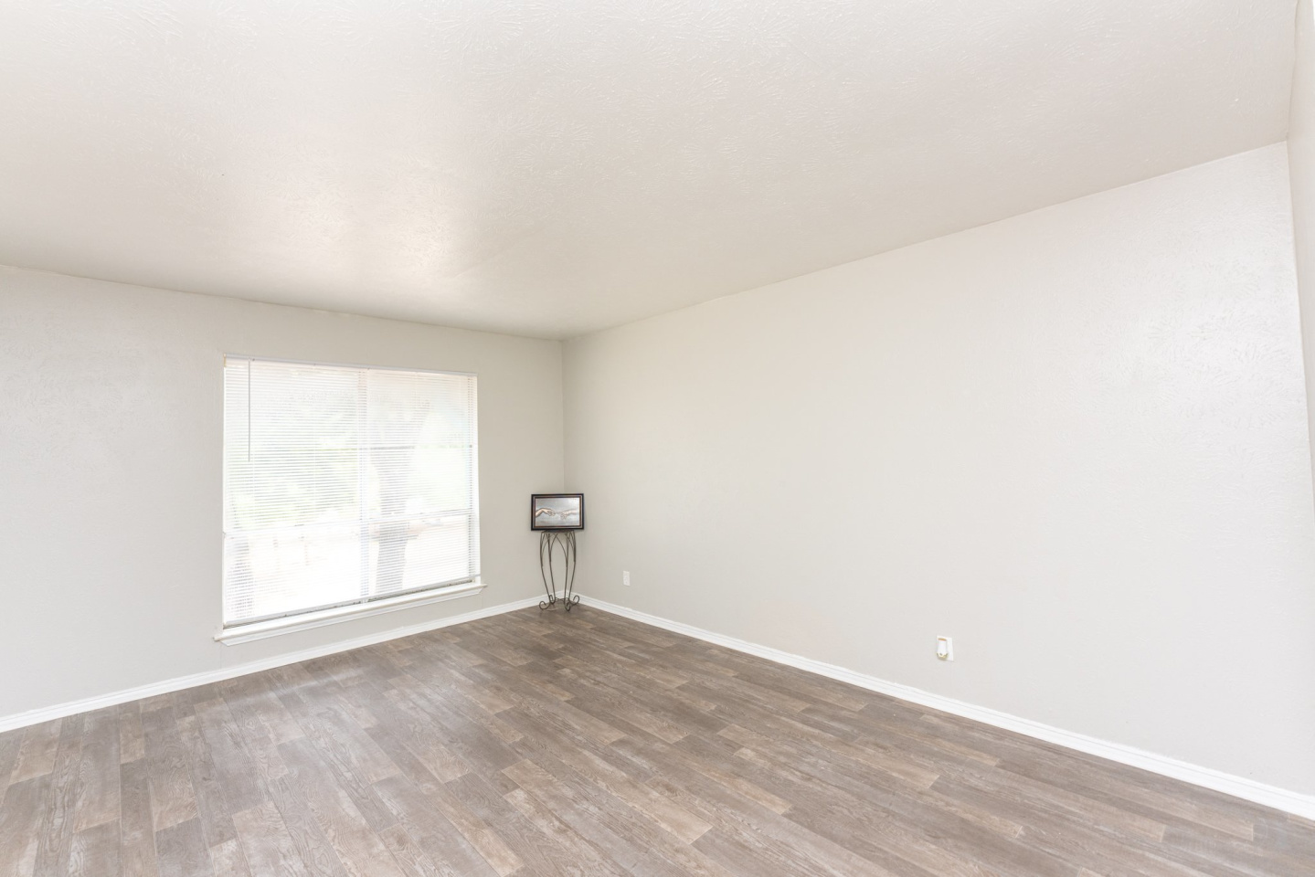 Mill House Apartments Image 14