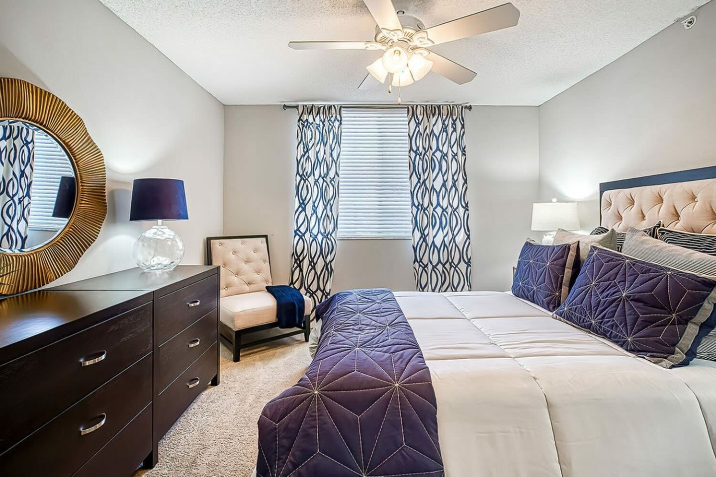 Quiet Waters Apartment Homes Image 4