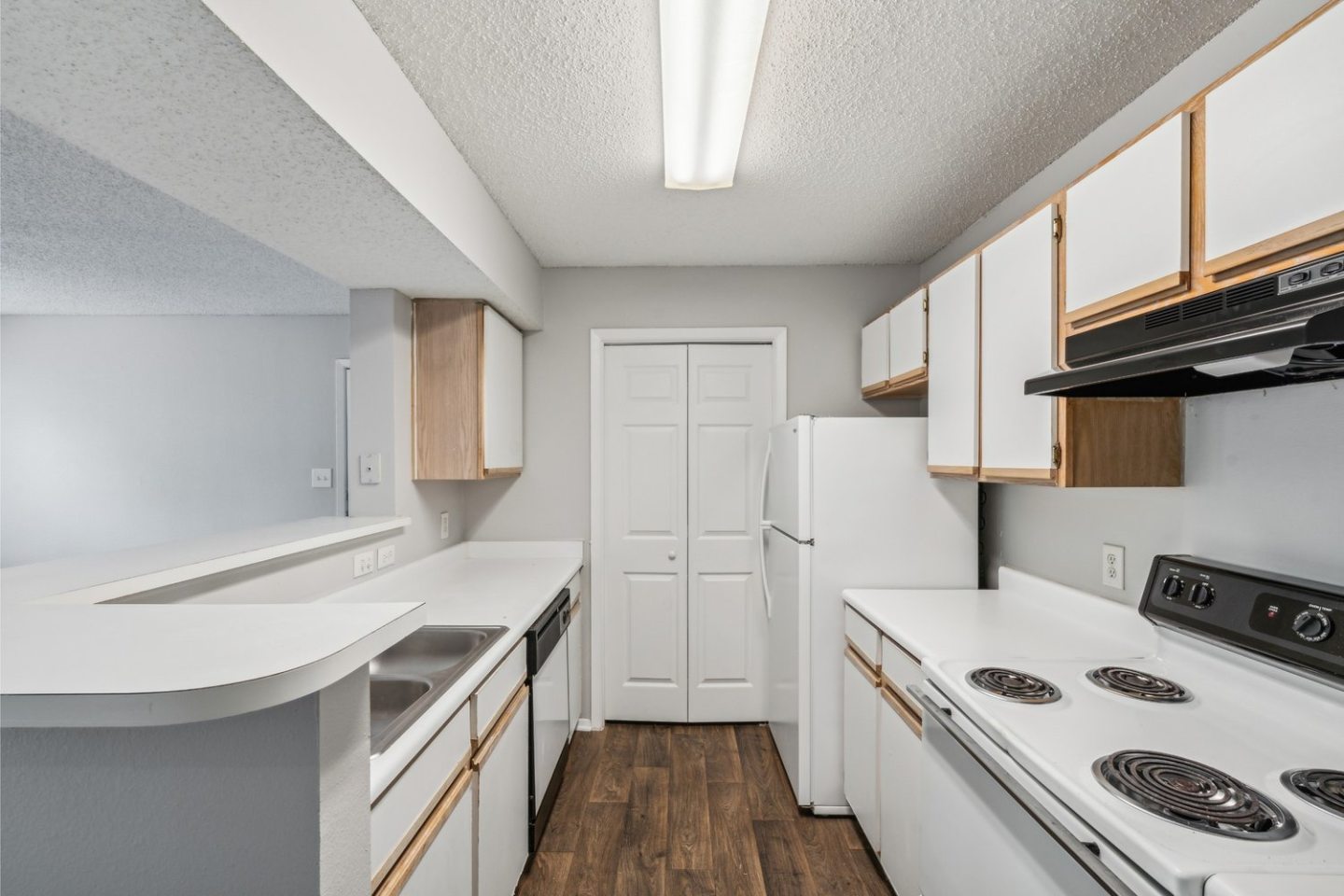 Mission Matthews Place Image 13