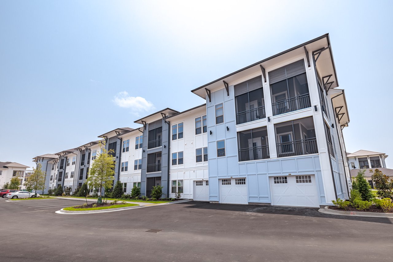 Botanic Luxury Apartments Image 41