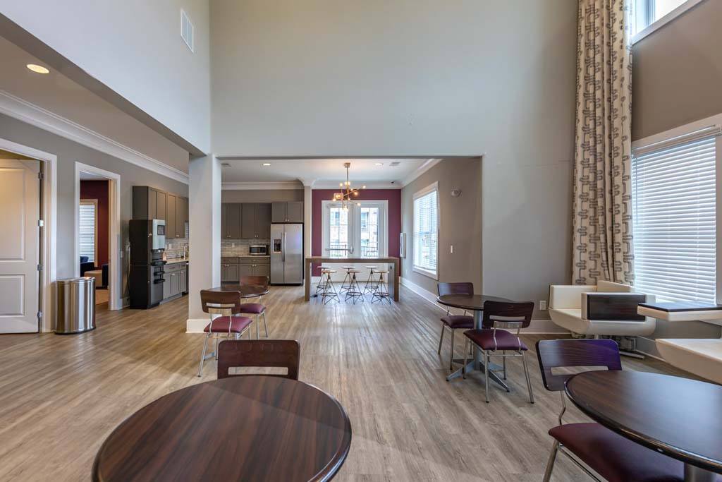 Affordable Housing - Luxury Apartments at Foxwood Image 40
