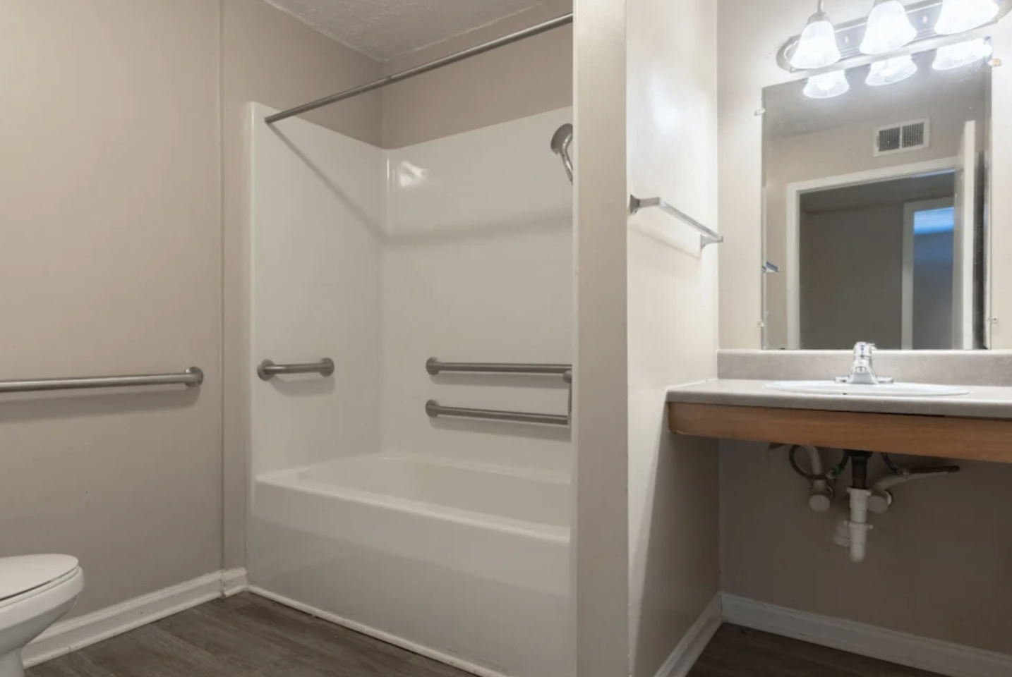 Campbell Creek Apartments Image 5