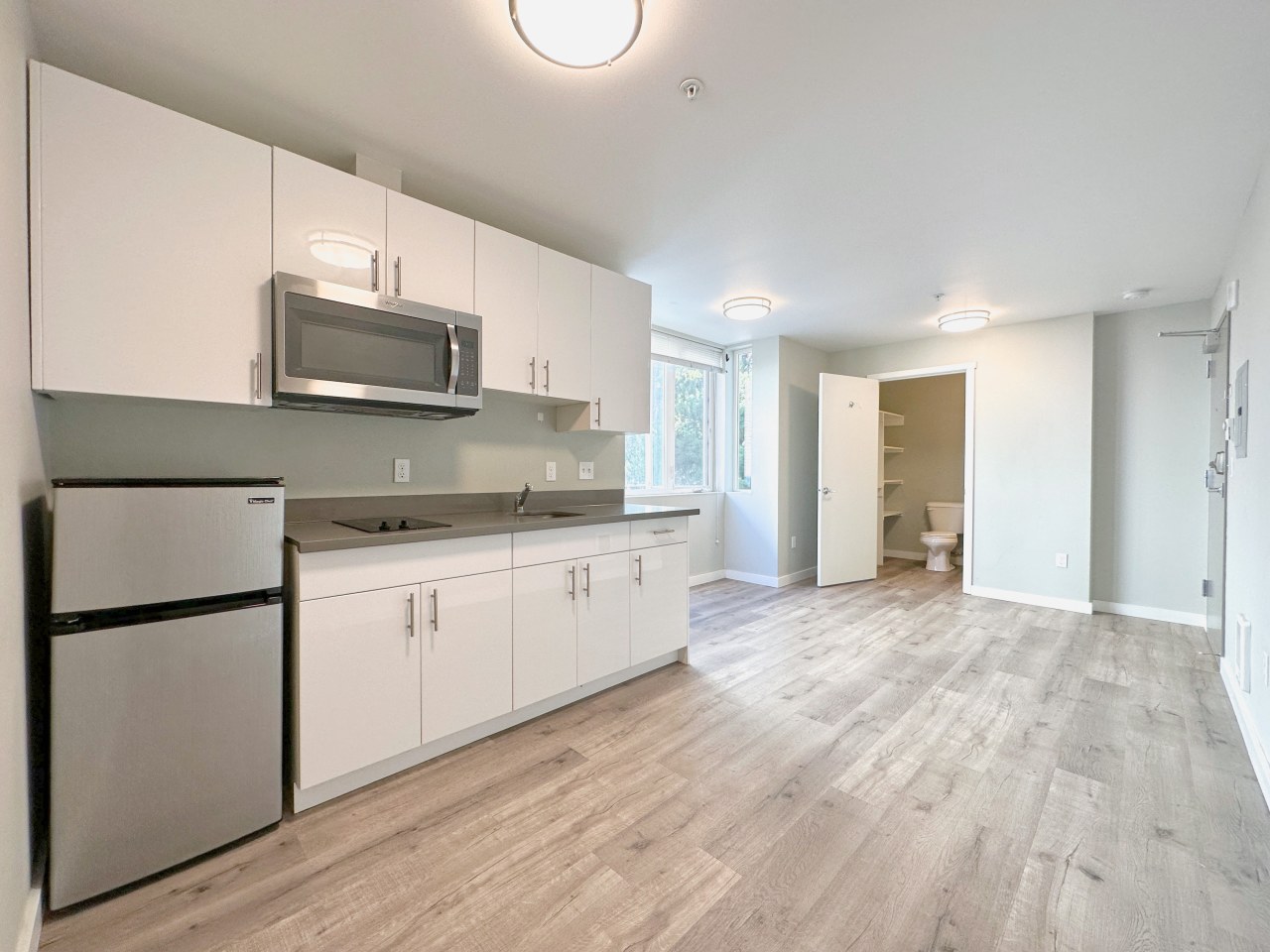 7th Avenue Place - Student Housing Image 5