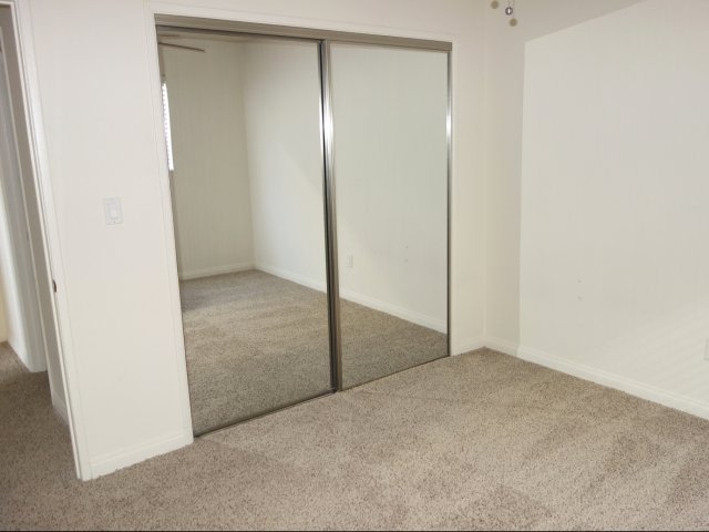 Elan Pacific Palms Image 18