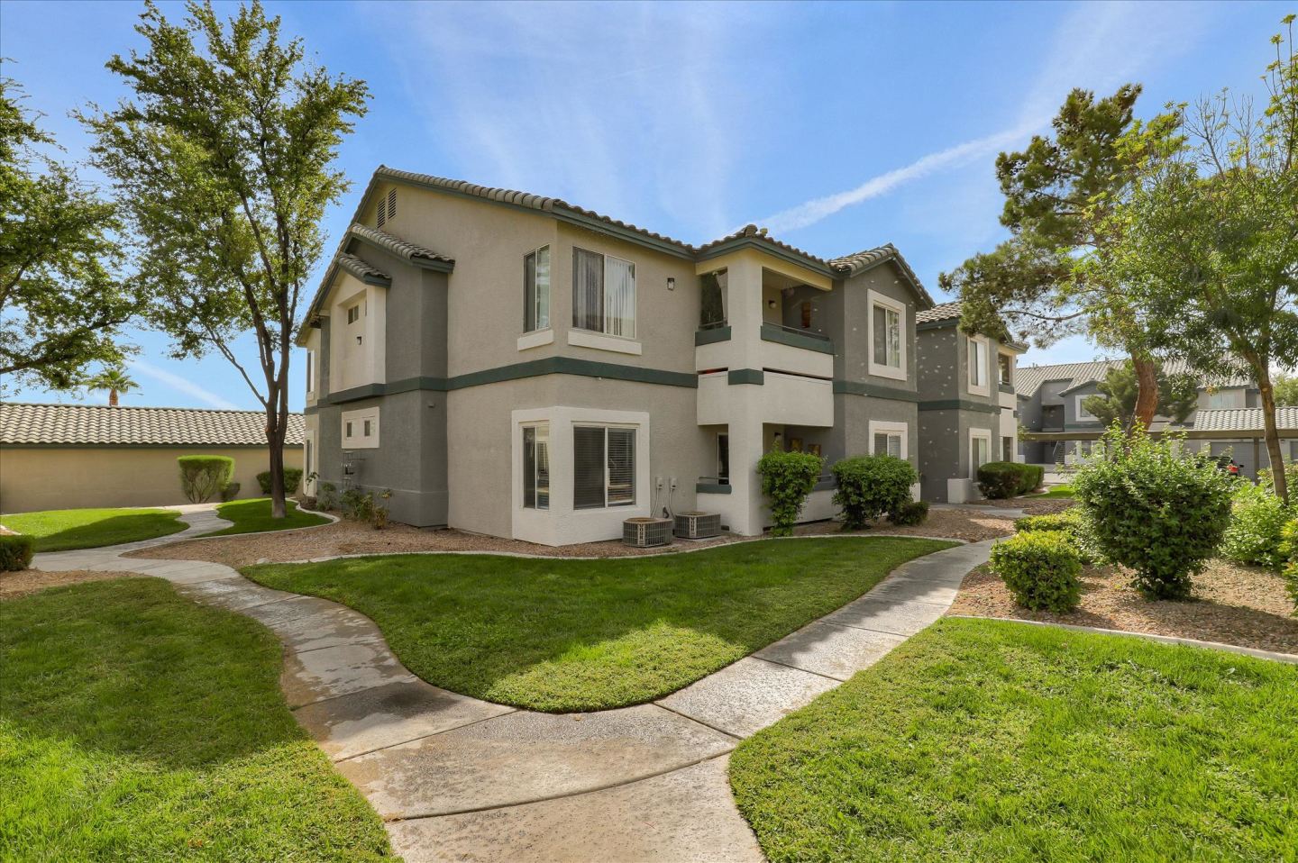 South Valley Ranch Apartments Image 22