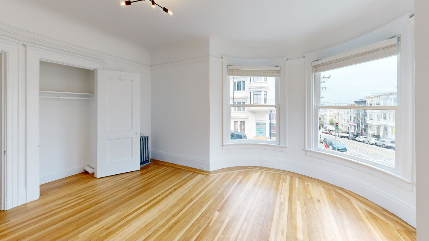 1753 Mason Image 9