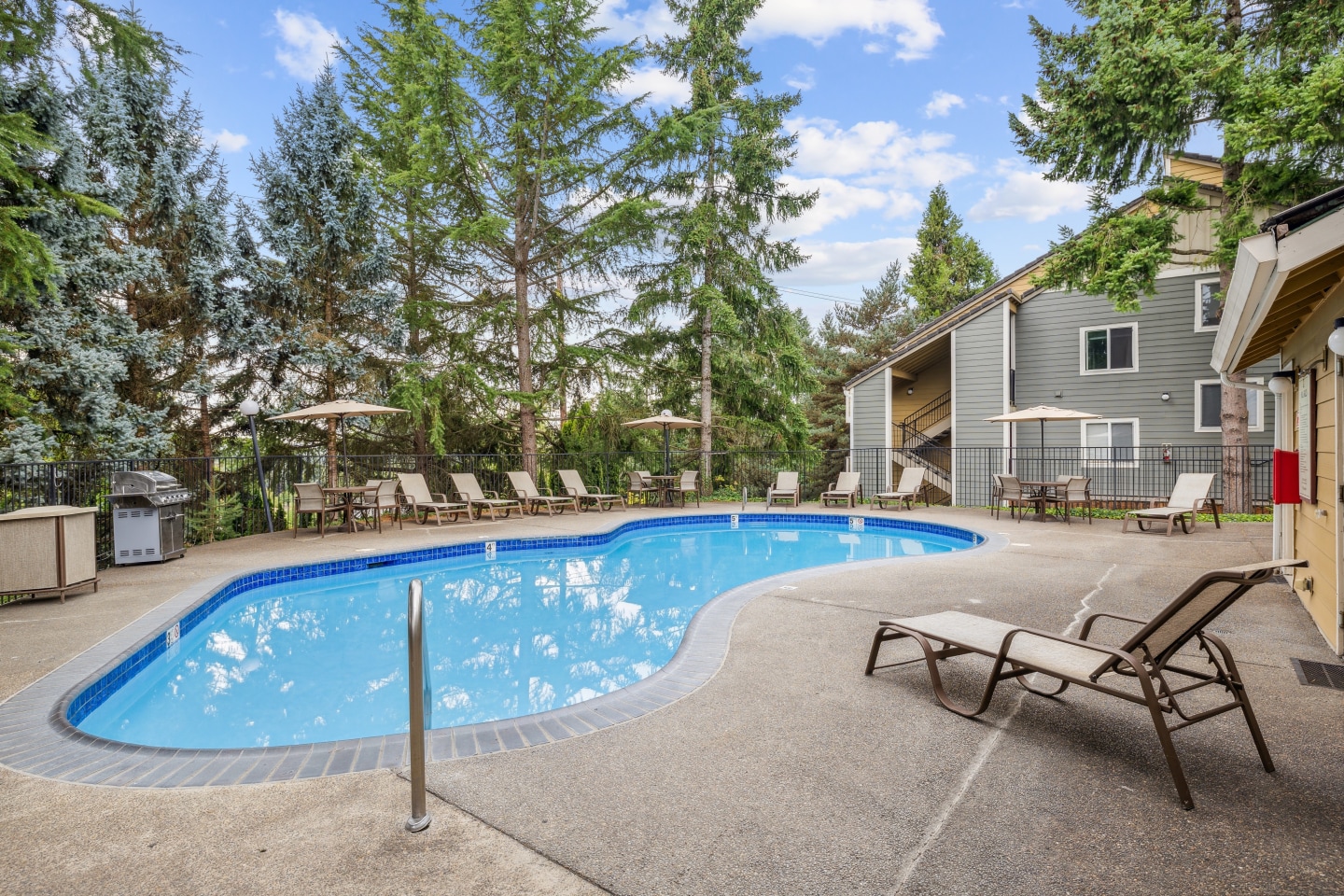 Maybeck at the Bend Apartments Image 19