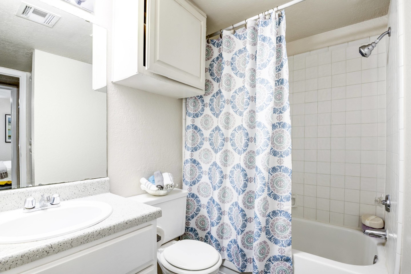Windrush Apartments Image 8