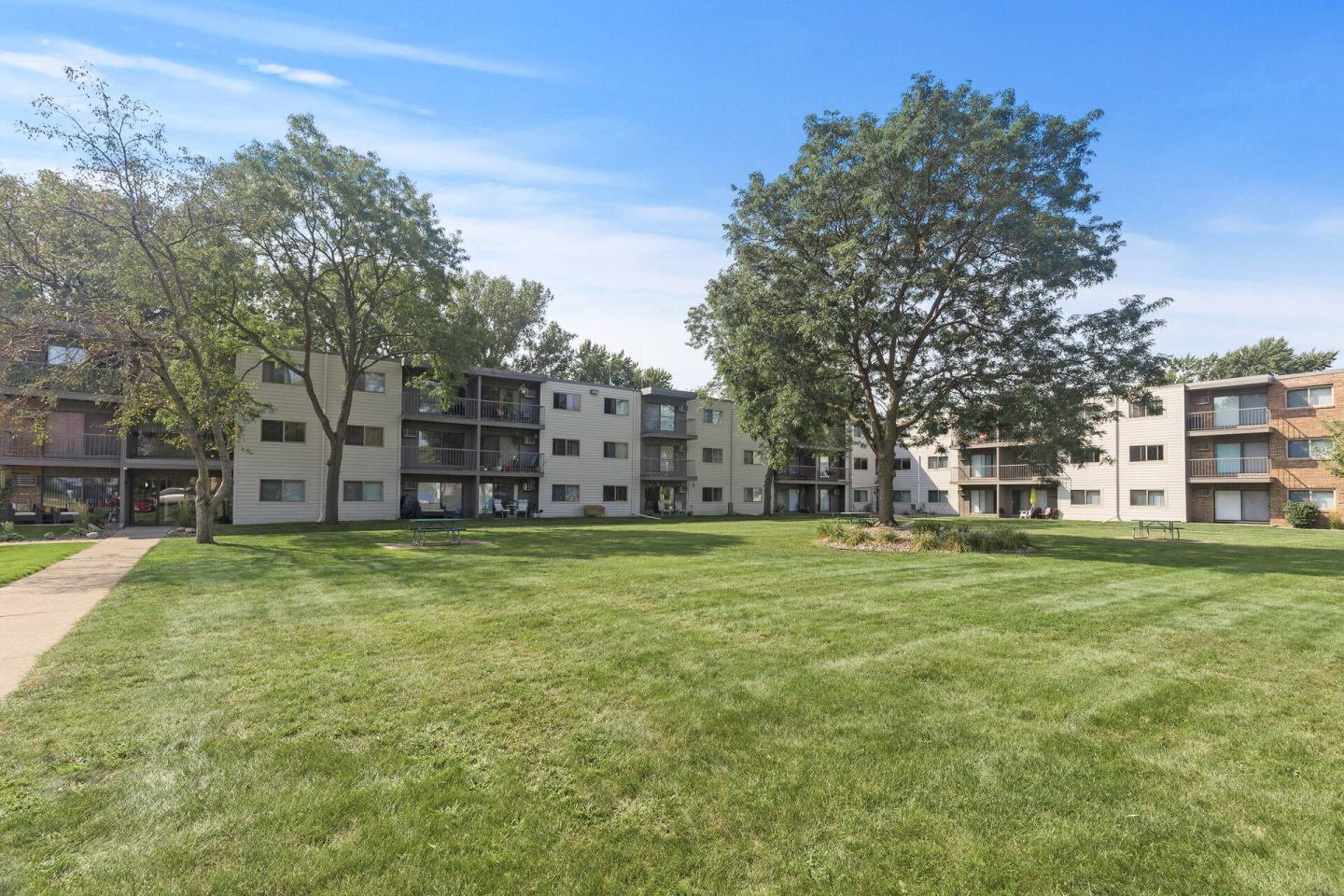 Eastgate Apartments Image 11