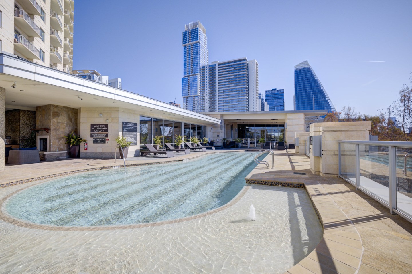 Gables Park Tower Image 3