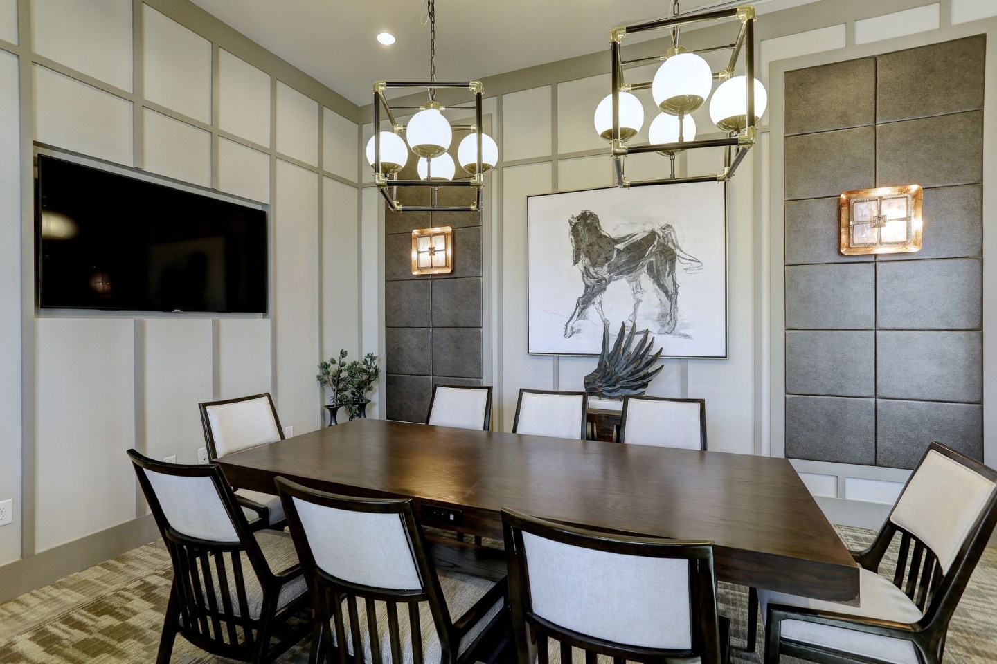 The Sawyer at One Bellevue Place Image 27