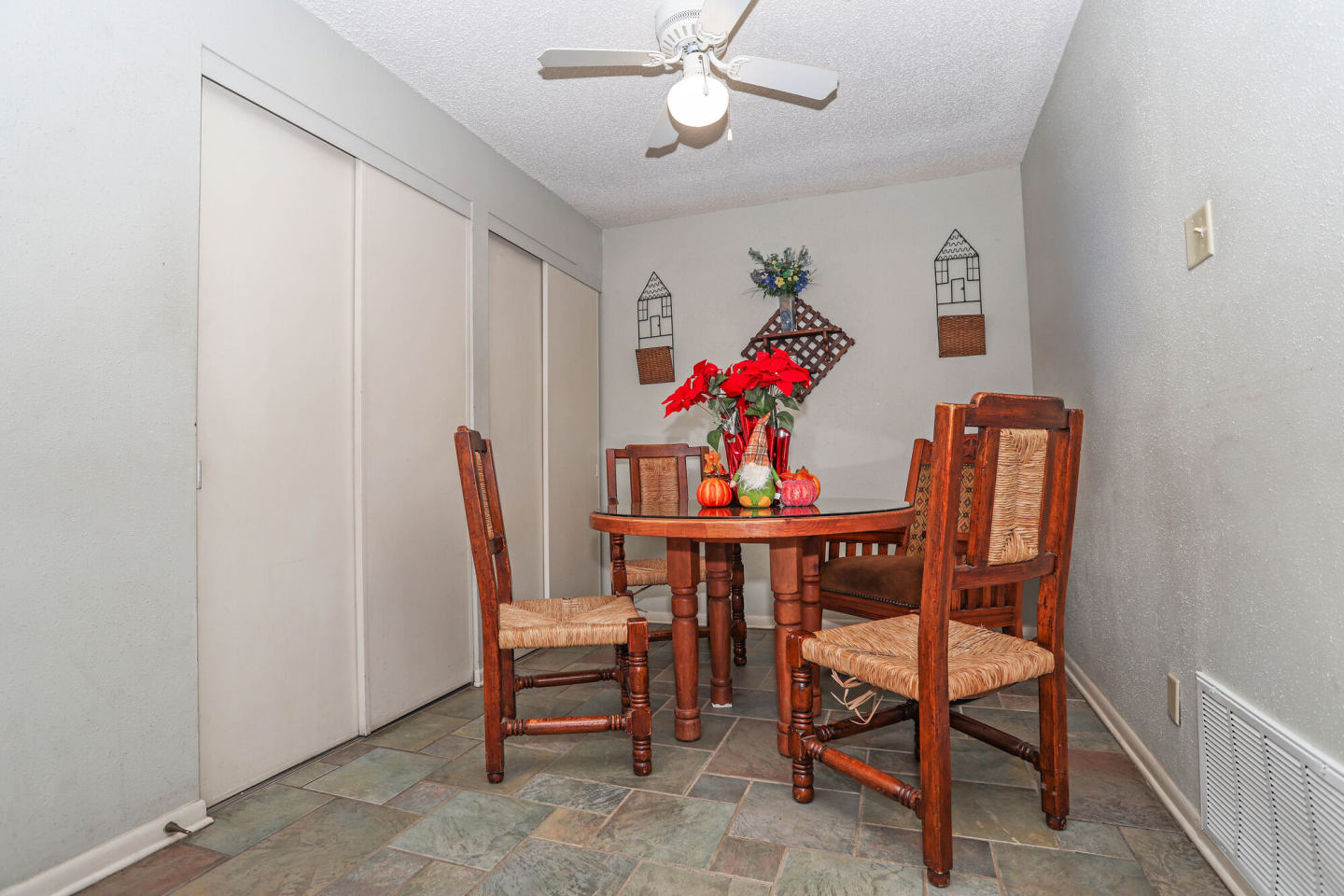 Woodland Ridge Image 6