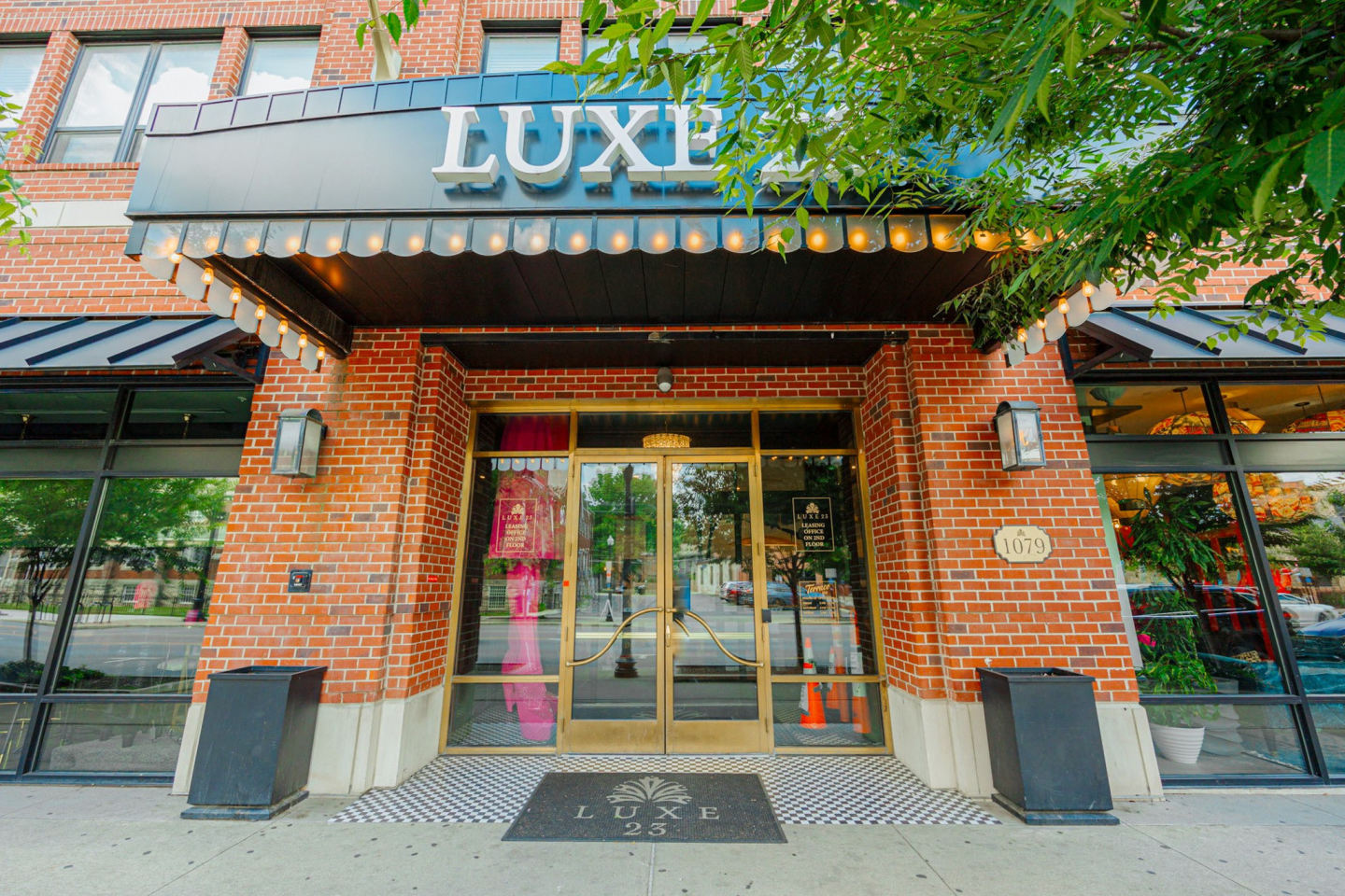 Luxe 23 Image 29