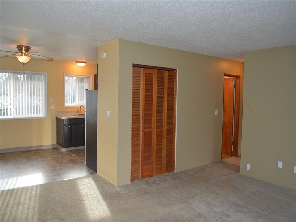 Ashley Court Apartments Image 17