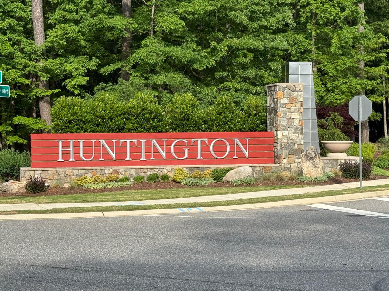 Avant at Huntington Pointe Image 12