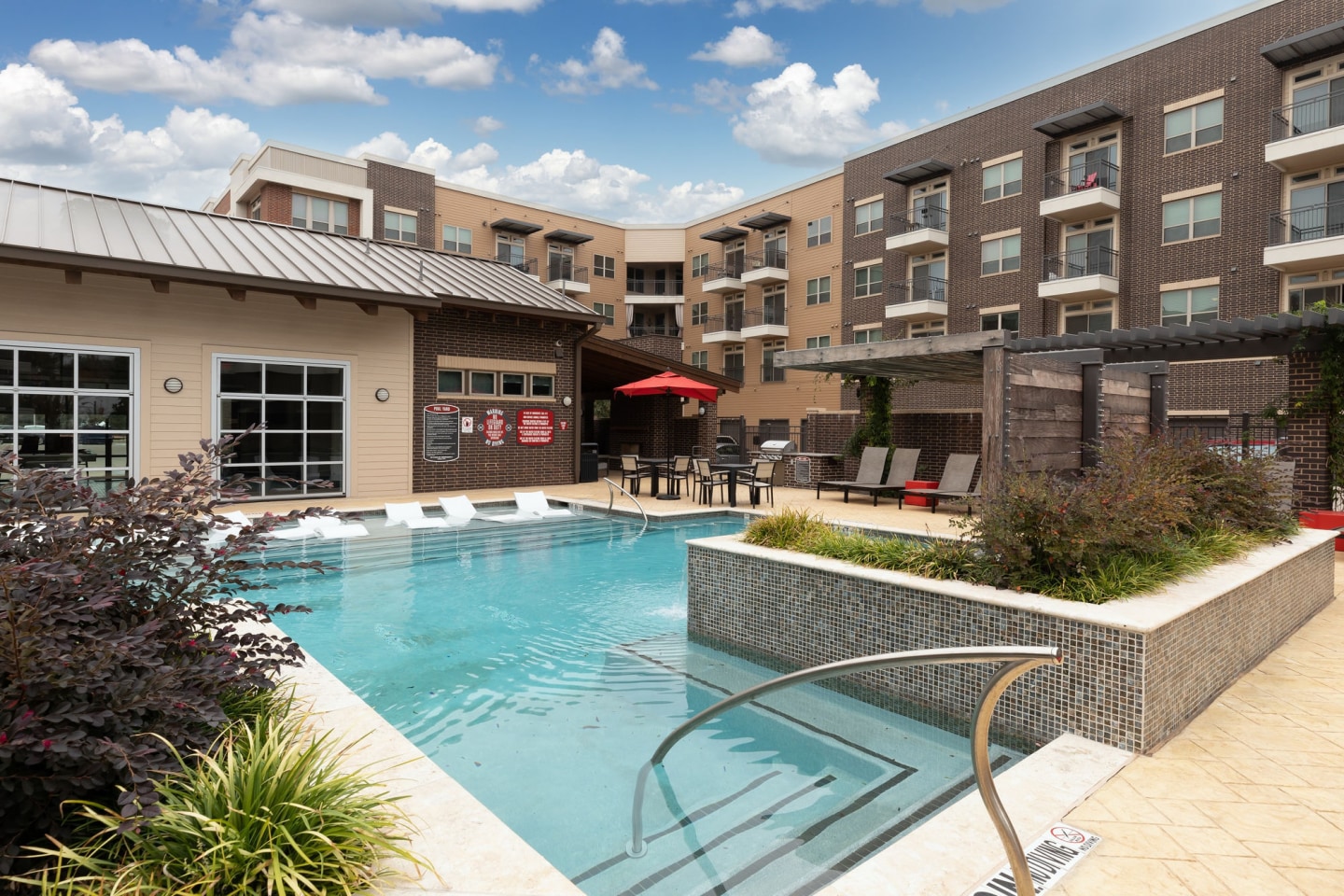 Switchyard Apartments Image 22
