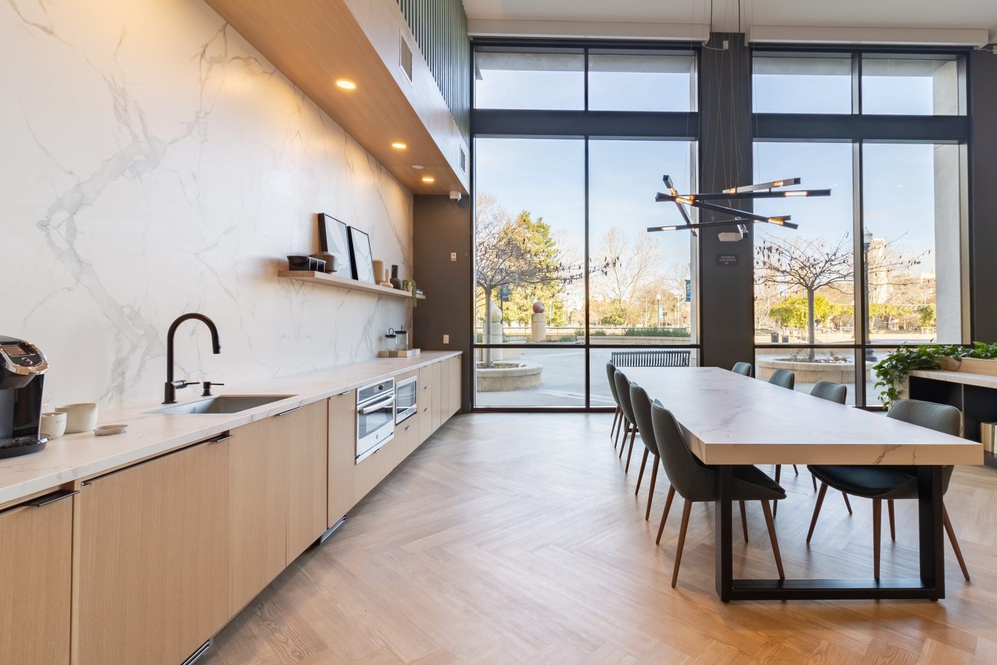 Loft House Image 4