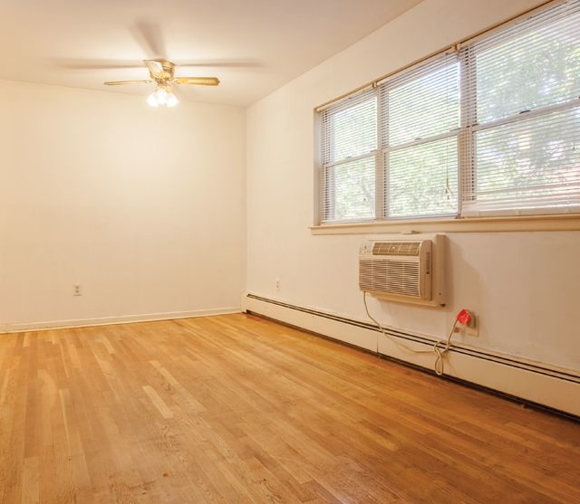 Kennedy Gardens Apartments Image 7