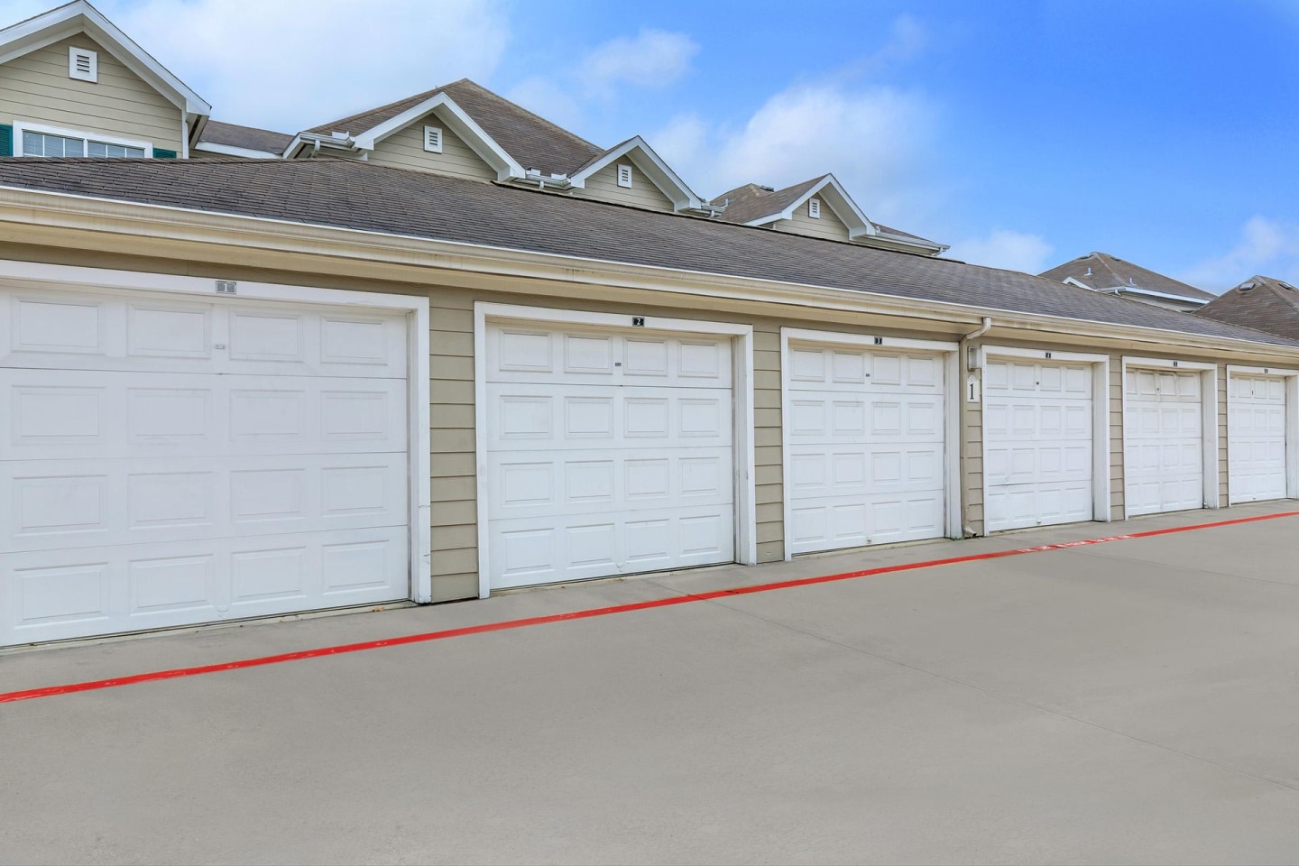 Town Park Townhomes Image 17