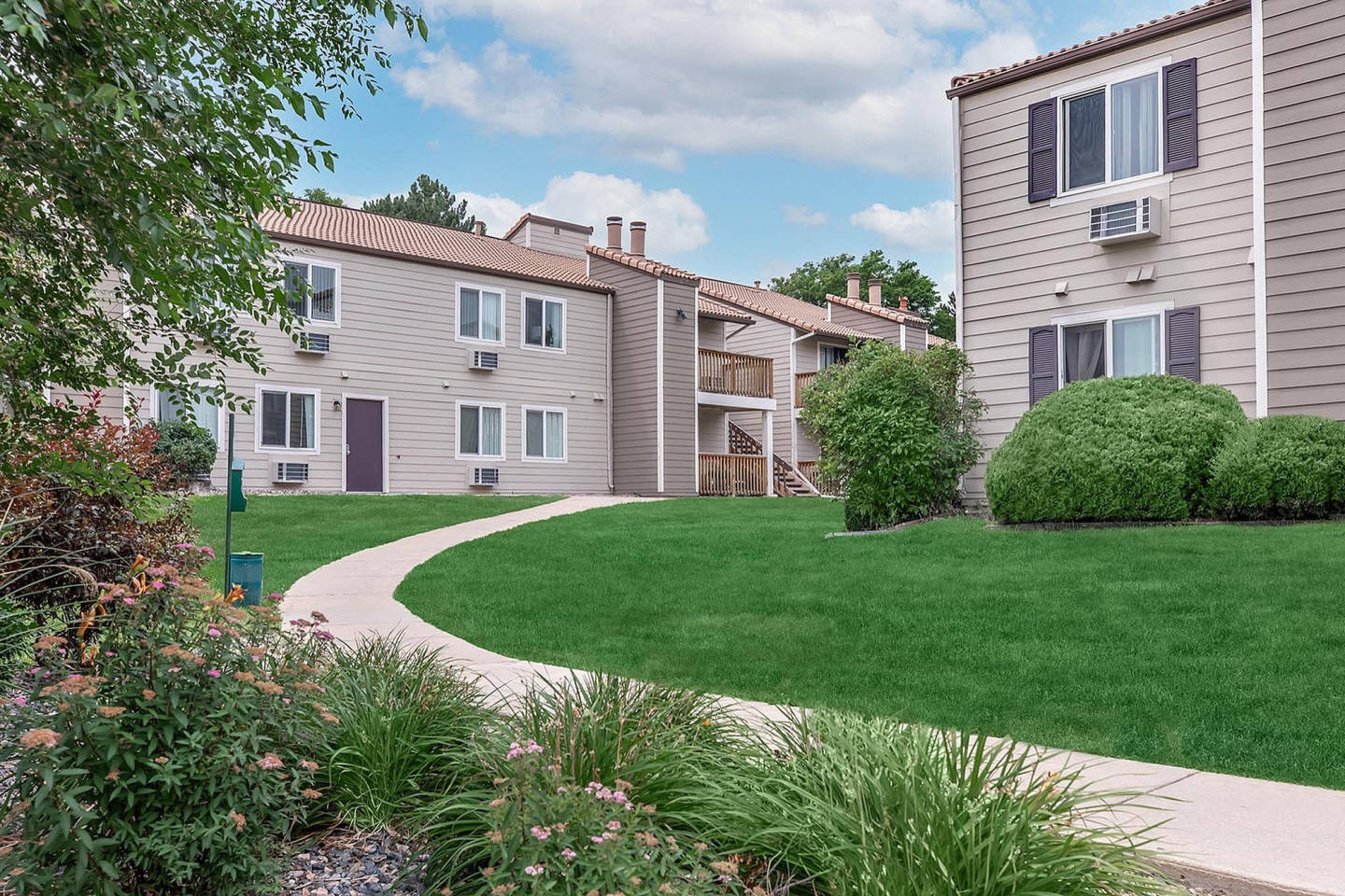 Knollwood Apartments Image 21