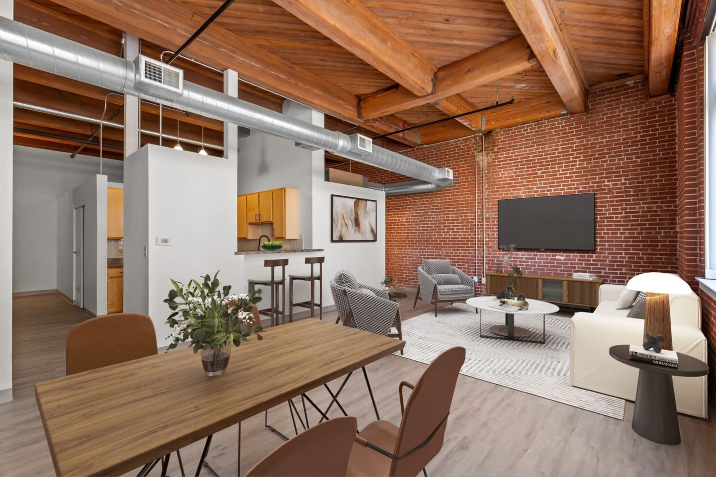 Vangard Lofts Image 2