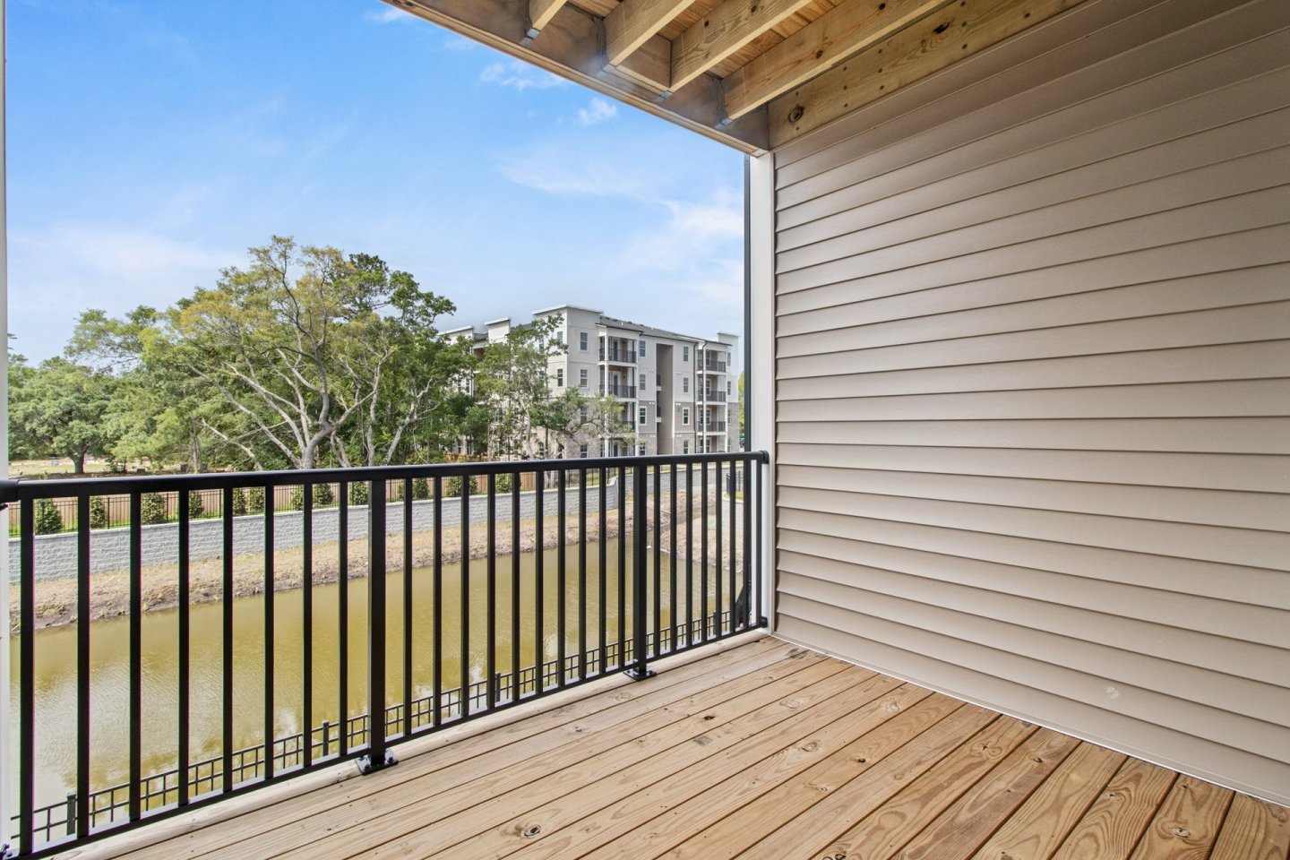 The Nixon Apartments Image 39