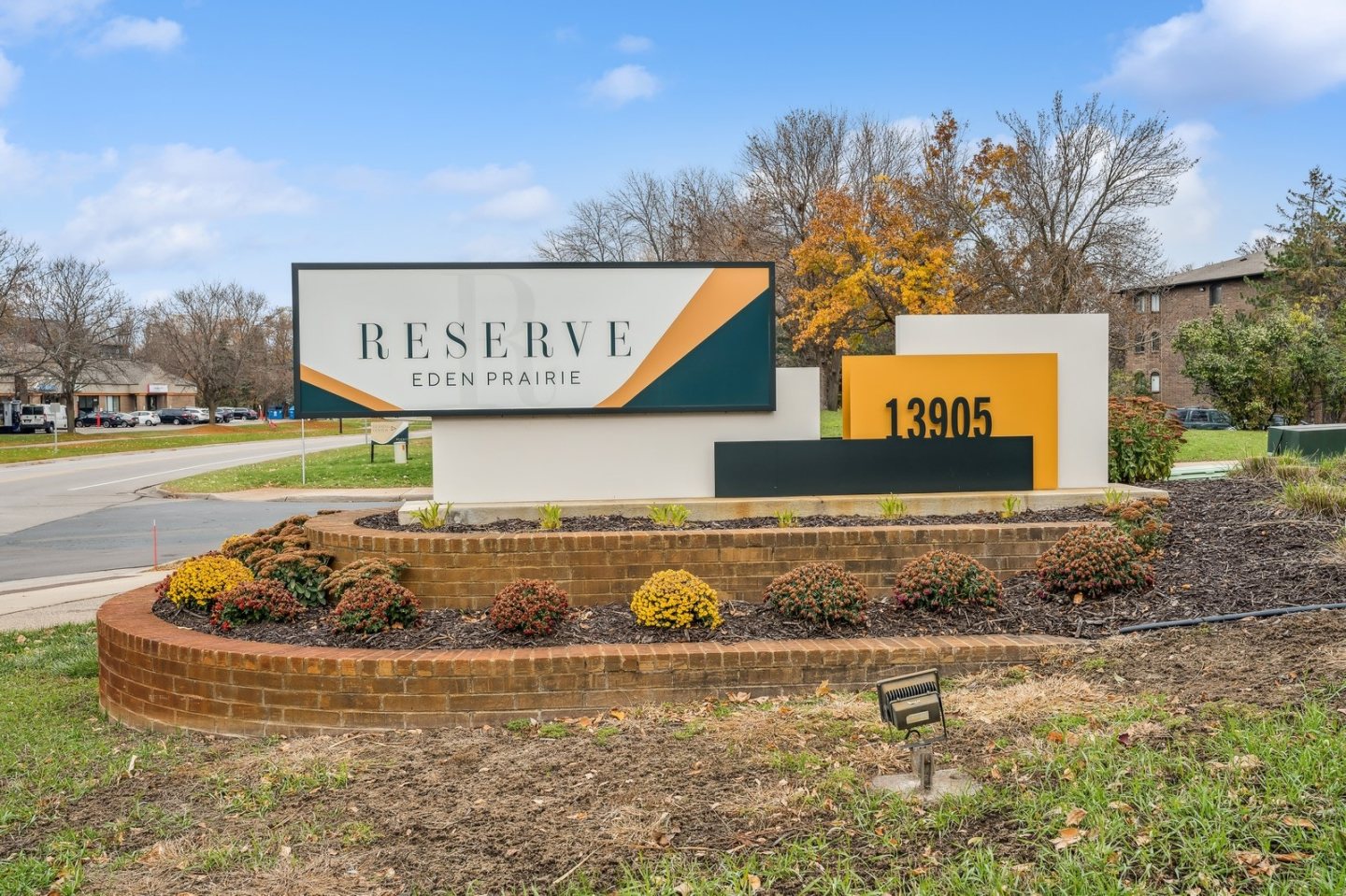 Reserve Eden Prairie Image 4
