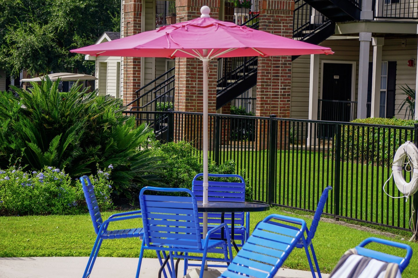 Palm Club Apartment Homes Image 6