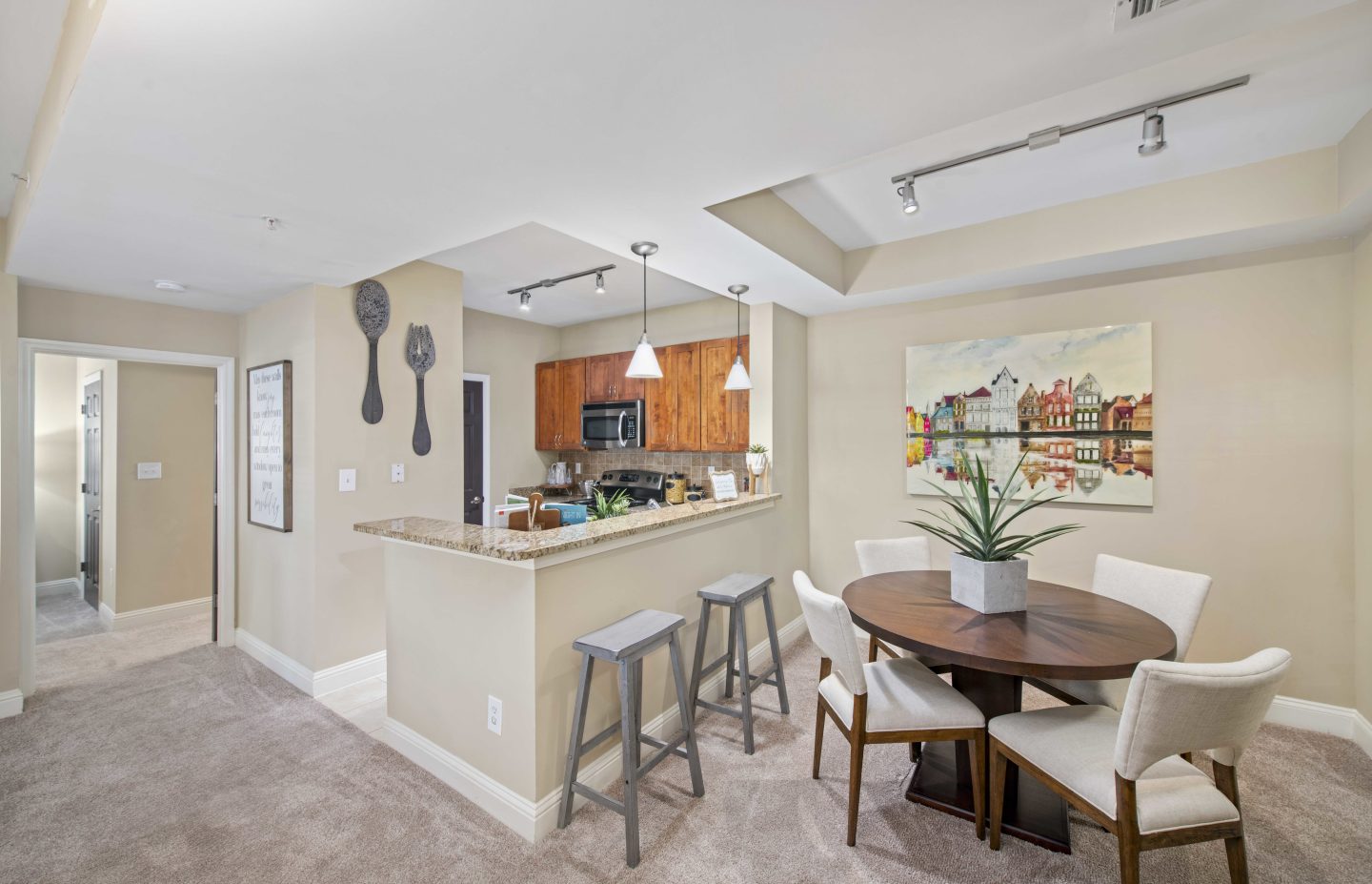 MAA Peachtree Hills Image 8