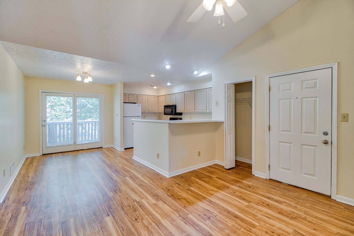 Walnut Springs Apartments Image 28