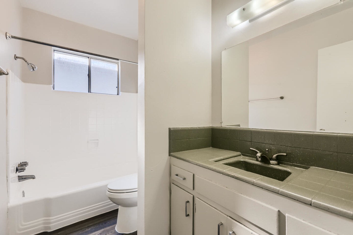 Aura at Midtown Image 16