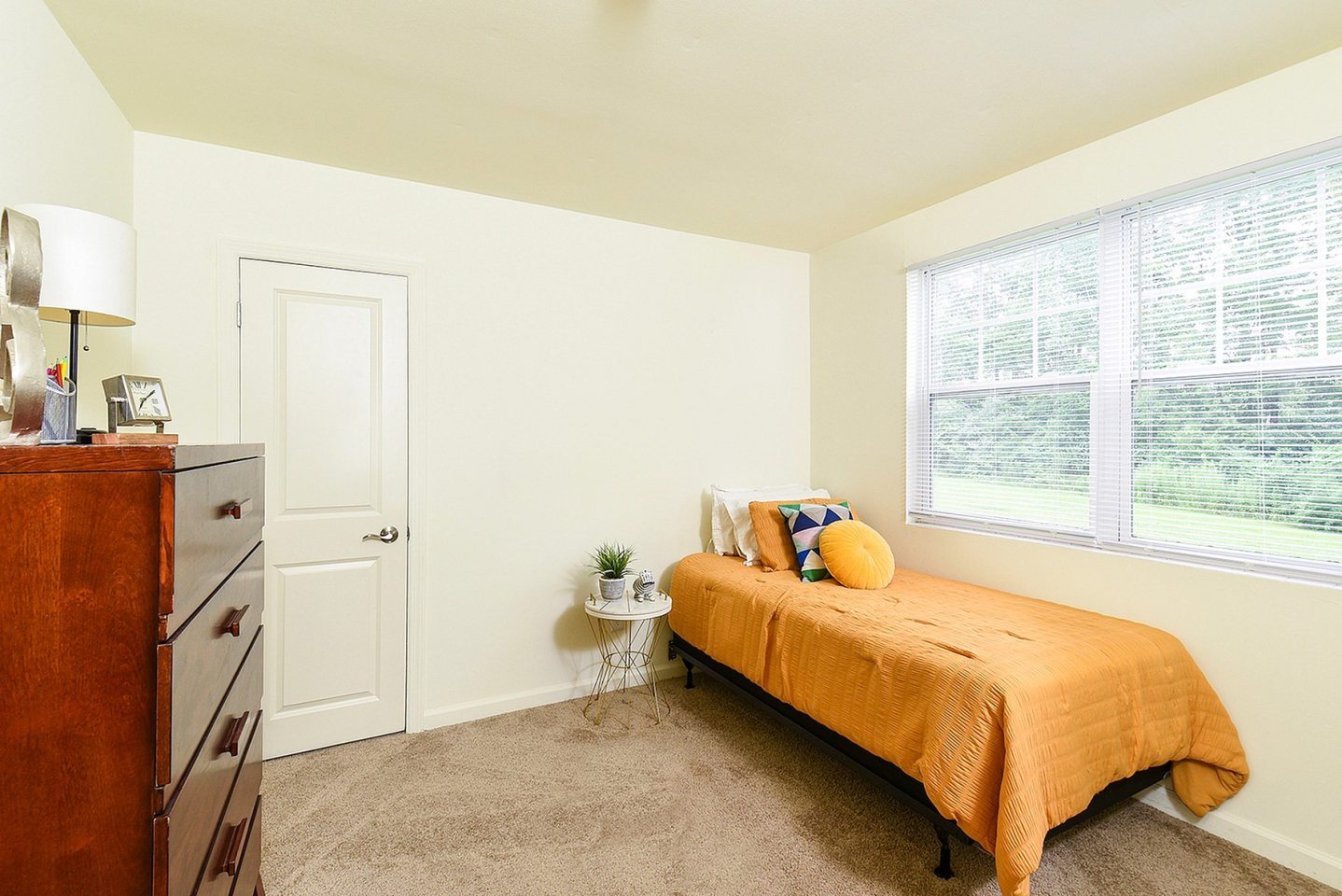 Vairo Village Image 7