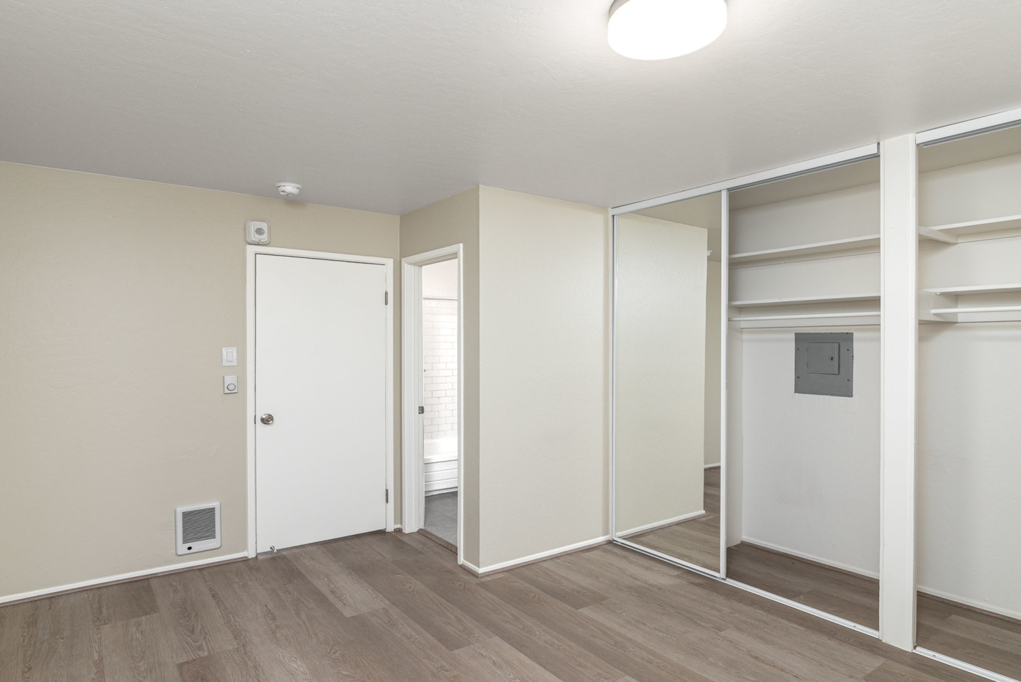 5519 Mission St Image 21
