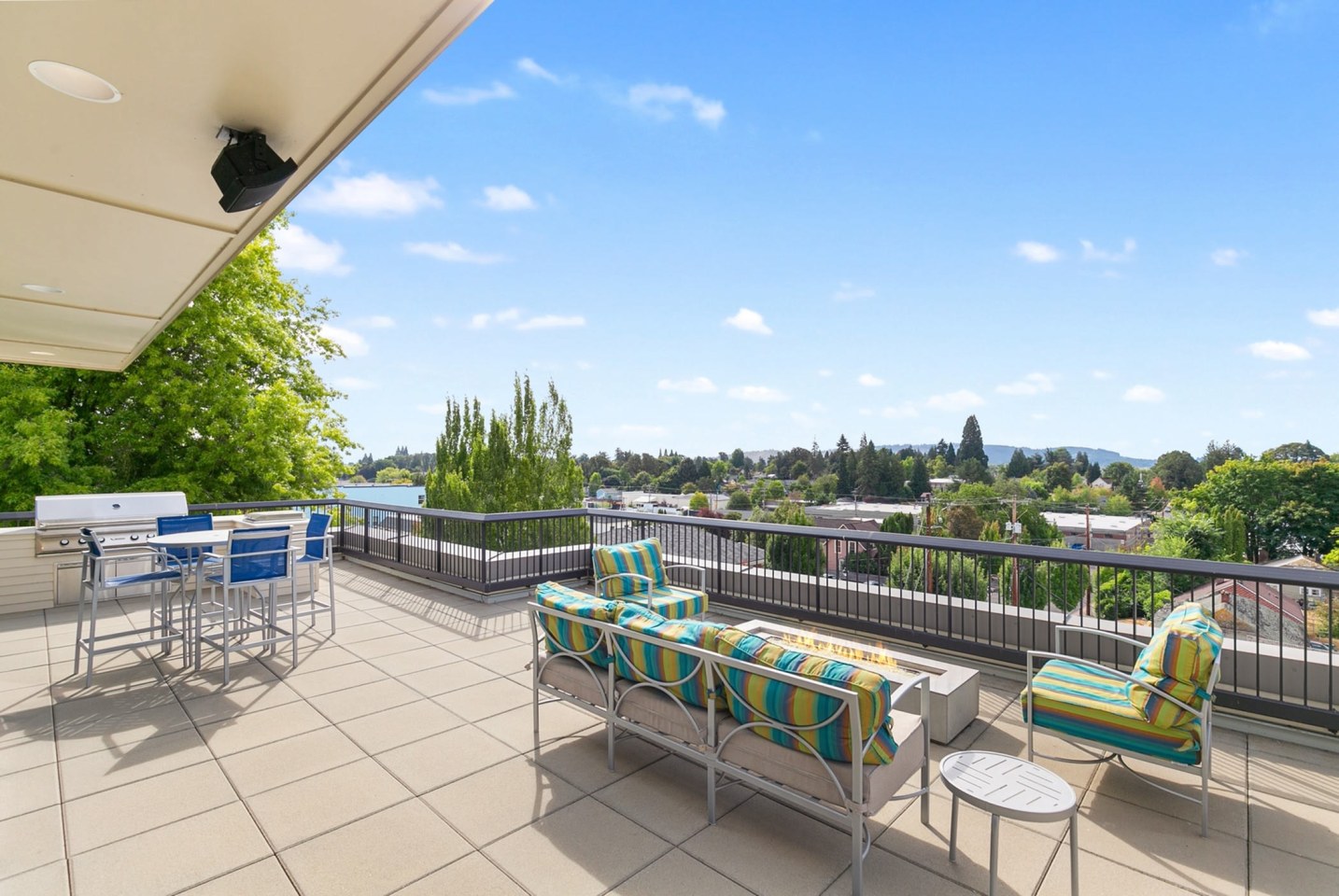 Jesse Quinn Apartments Image 15