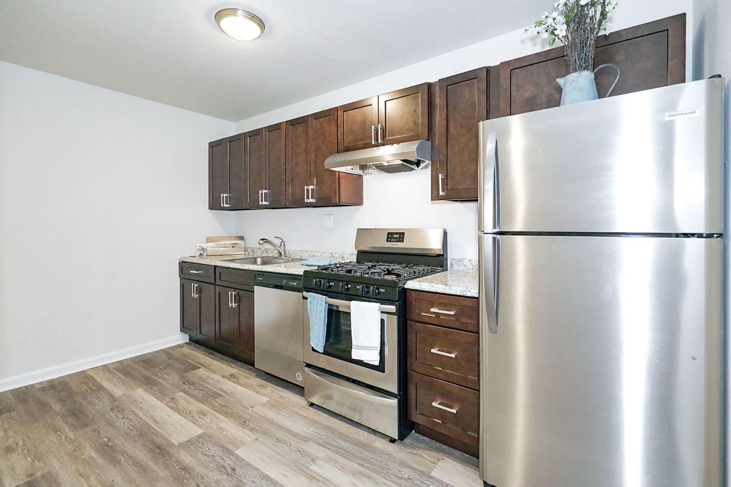 Peninsula Grove Apartments at Town Center Image 5