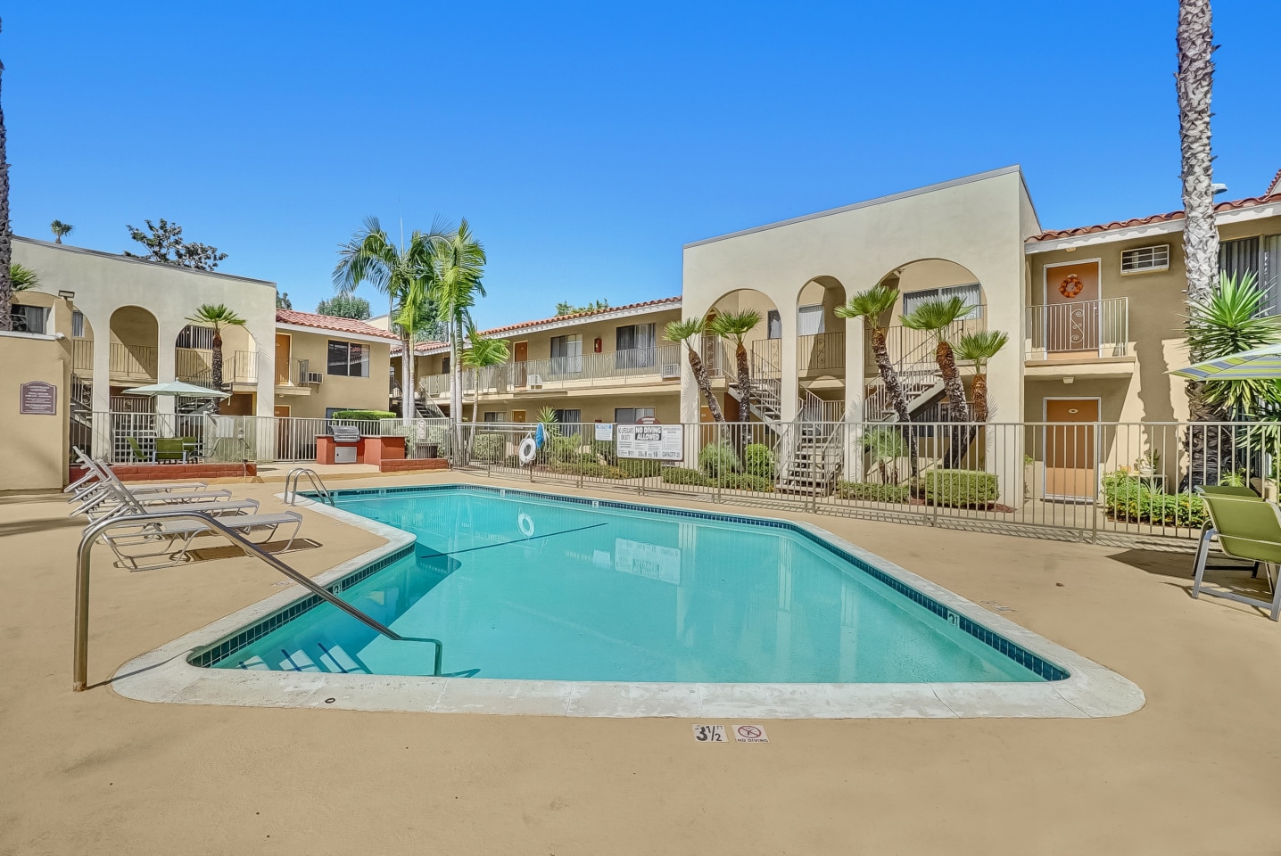 Capistrano Gardens Image 43