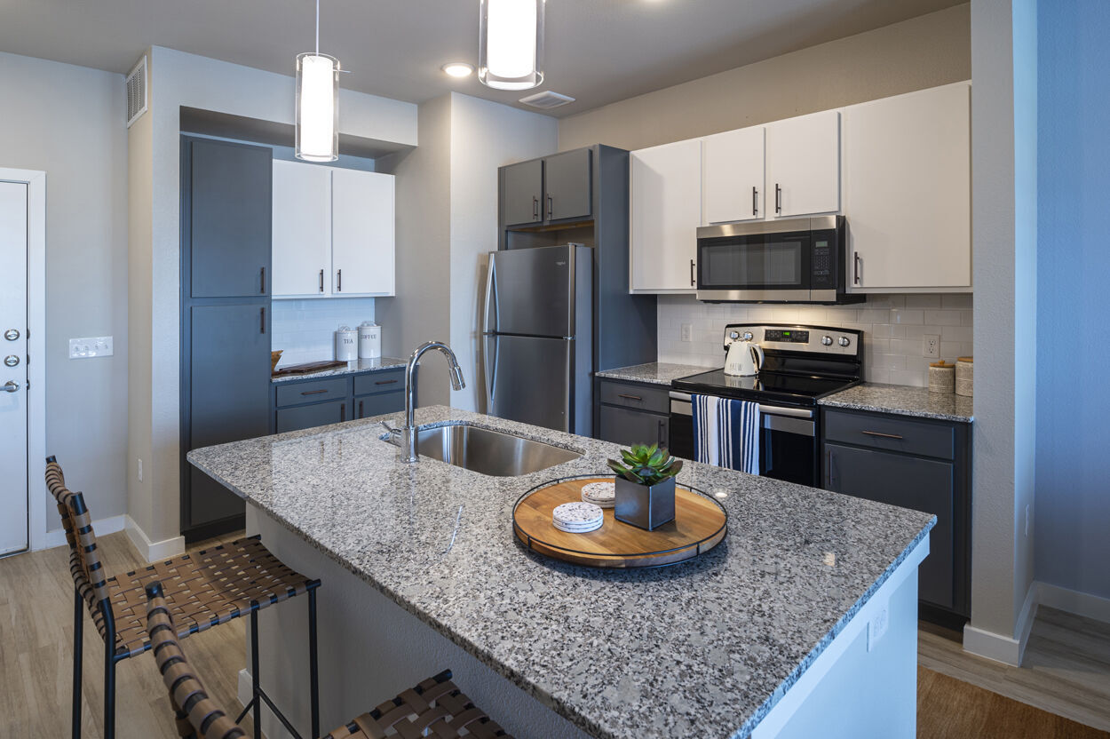 Ascend Ventana Lakes Image 20