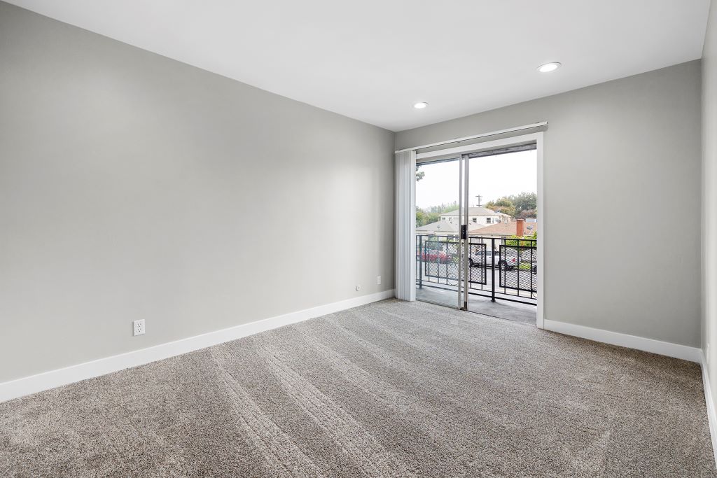 Riverside Apartments Image 14