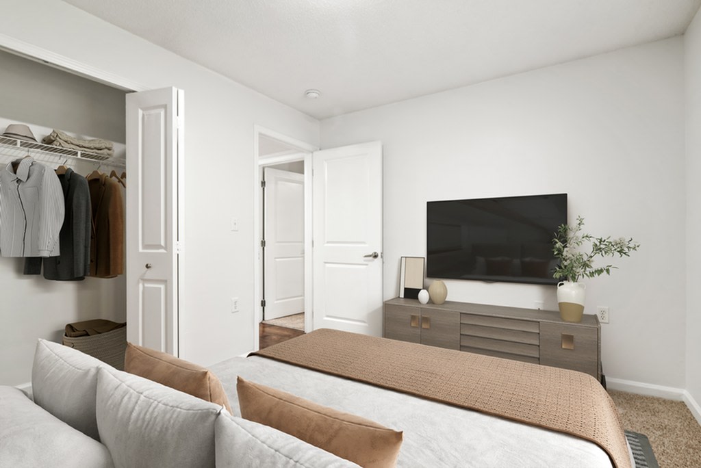 The Apartments at Midtown 501 Image 44