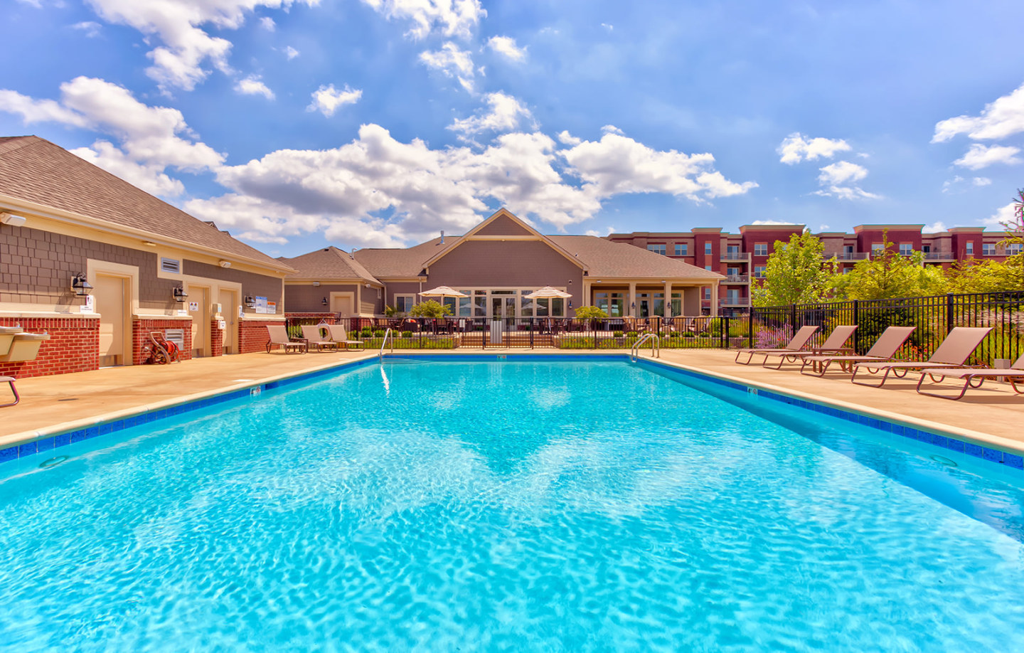 Residences of Orland Park Crossing Image 1