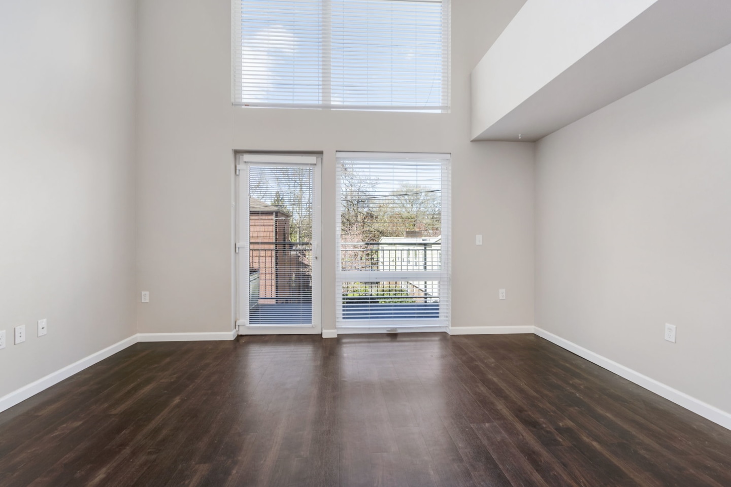 1711 Apartments Image 15