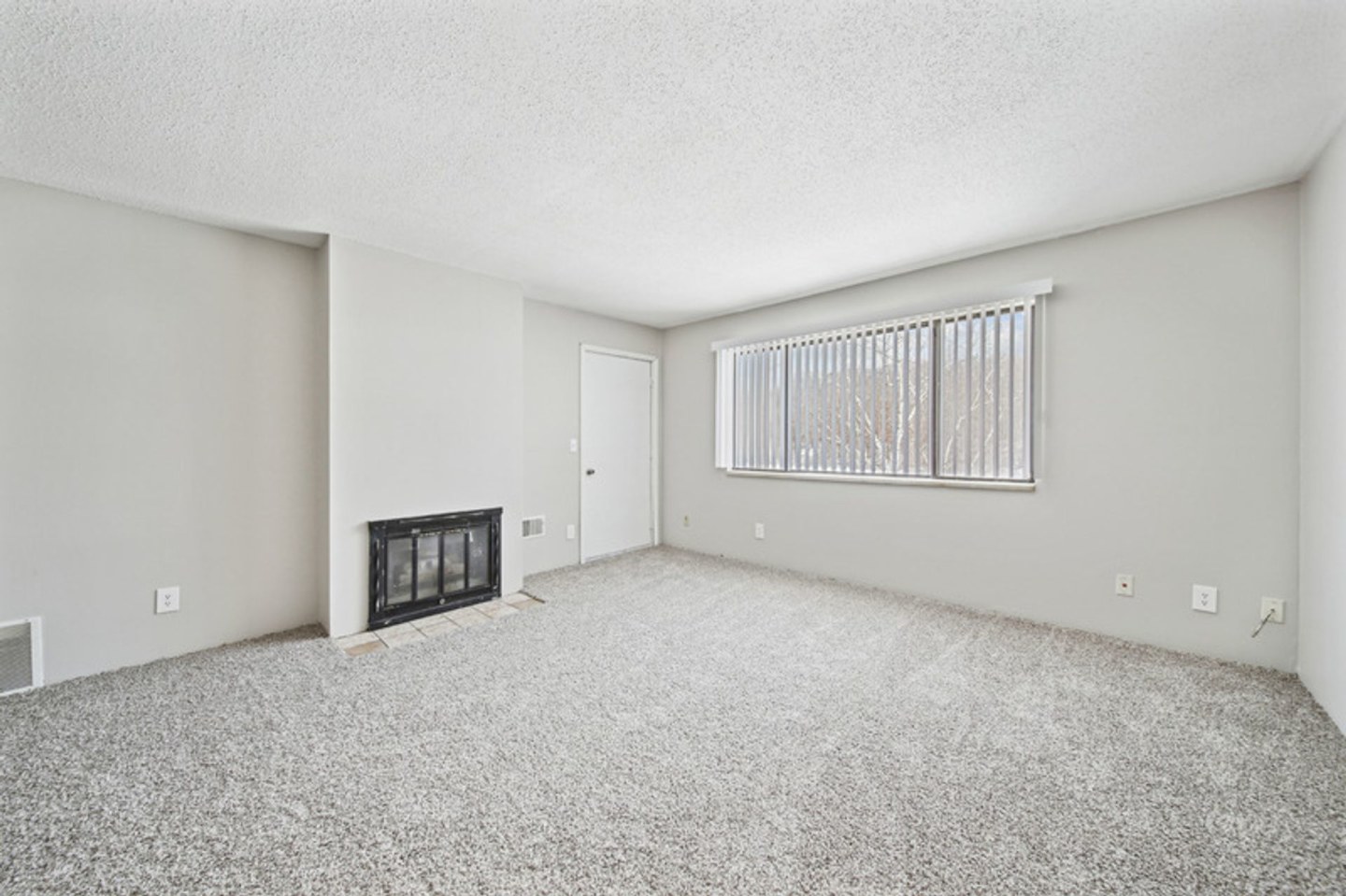 Fox Grove Apartments Image 14