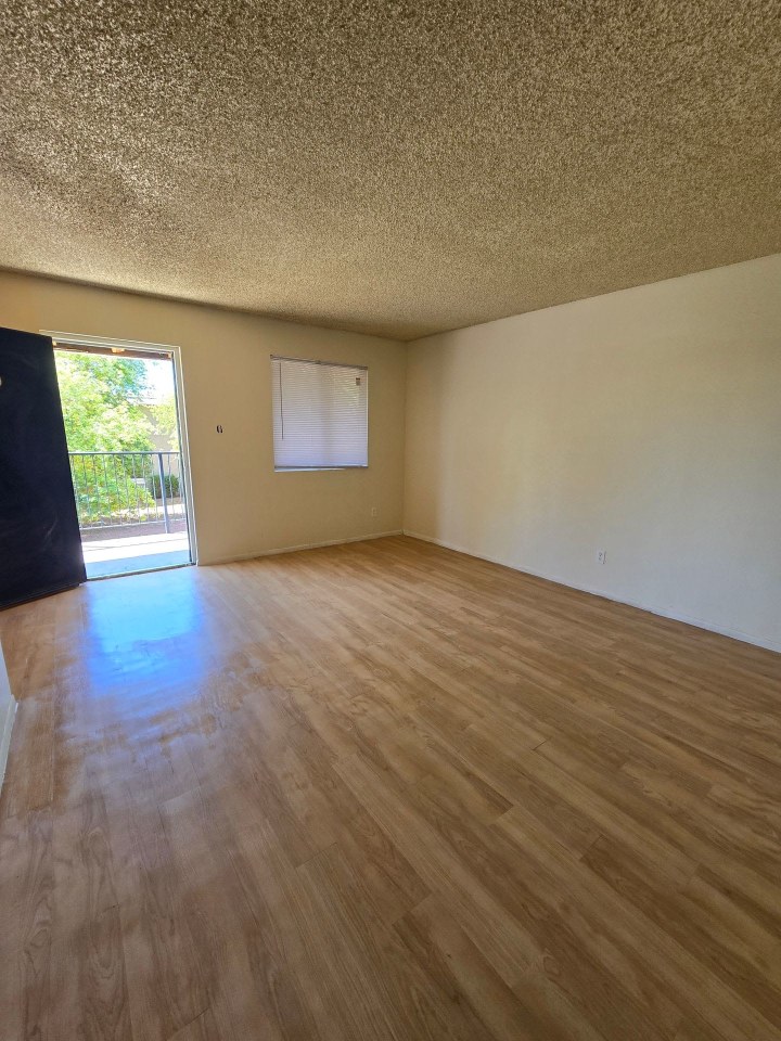 Casa Blanca Apartments Image 18