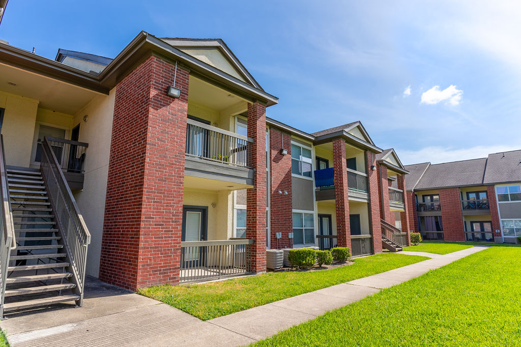Oakbridge Apartment Homes Image 5