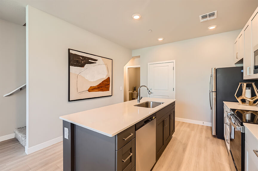 The Douglas Townhomes Image 11