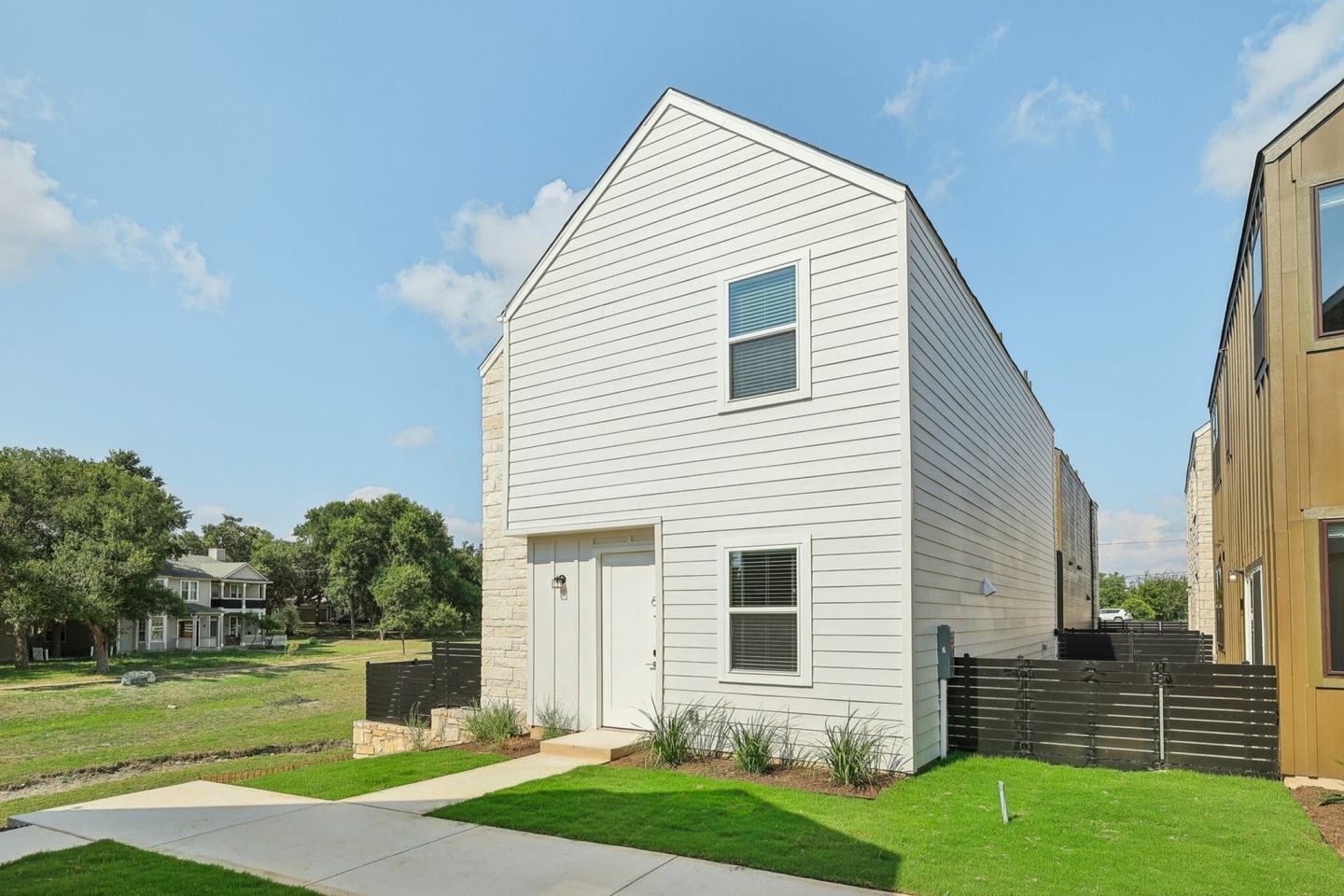 Casitas at Plum Creek Image 3