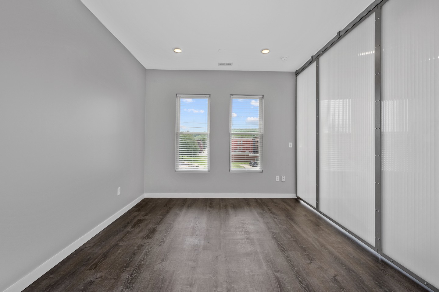 Seminary Square Lofts Image 8