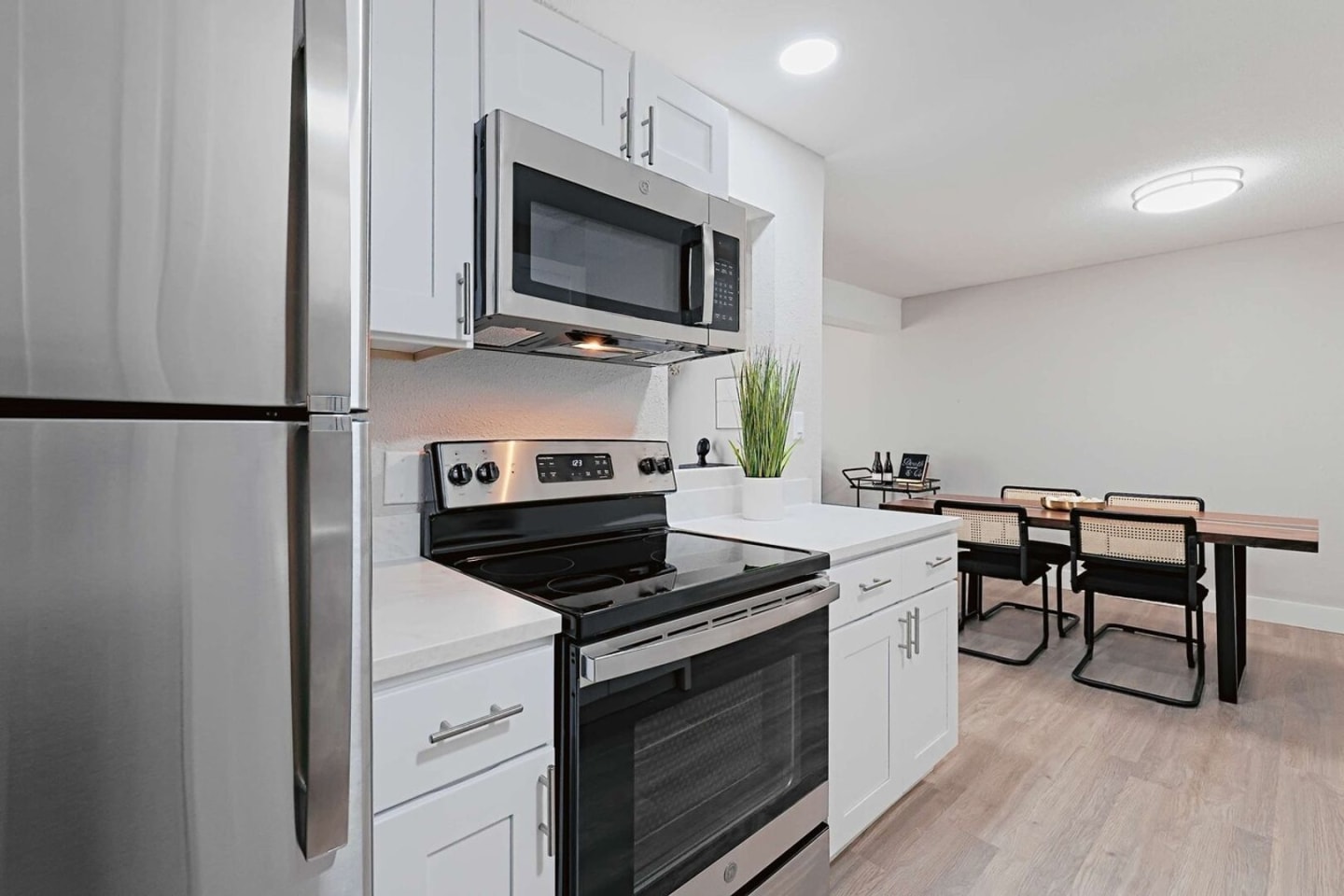 The Grove Apartments Image 1